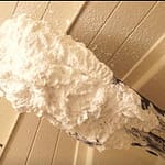 ペイントメッシー後に全身泡をぶっかけるメッシープレイが楽しめる動画