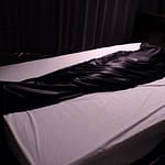 ツルツル布に閉じ込め｜全て包まれている姿に興奮汗をかいて光る体も最高変態フェチエロ動画