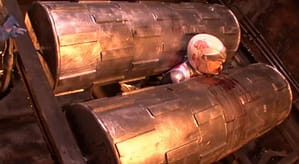 ヒロインピンチ│ローラー挟まれミンチ拷問