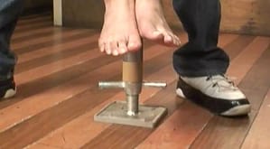 拷問ラップギチギチ拘束