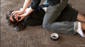 完全拘束監禁されすべての生活を支配されゾクゾクするフェチ動画