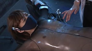 X字磔ローション拘束｜凌辱を受けるヒロイン