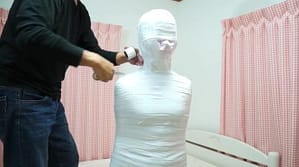 何重にも巻き上げるマミフィケーション