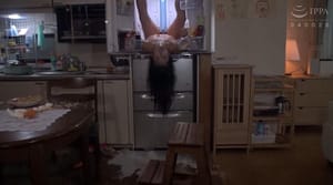 冷蔵庫に閉じ込め拘束｜氷風呂拷問＆牛乳ぶっかけメッシー