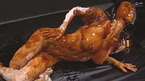 はちみつドロドロ女体盛りぶっかけメッシー｜顔面から流れ落ちるねっとり感に興奮変態フェチ動画