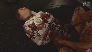 チョコ生クリームメッシー｜巨乳にたっぷり女体盛りフェチプレイ動画