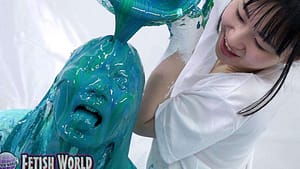 絵具ドロドロぶっかけメッシー｜まとわりつく粘度が高い質感に興奮変態フェチ動画