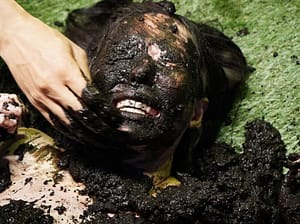 SM顔面泥まみれメッシー｜真っ黒に容赦なく汚されるシチュエーションに興奮変態フェチ動画
