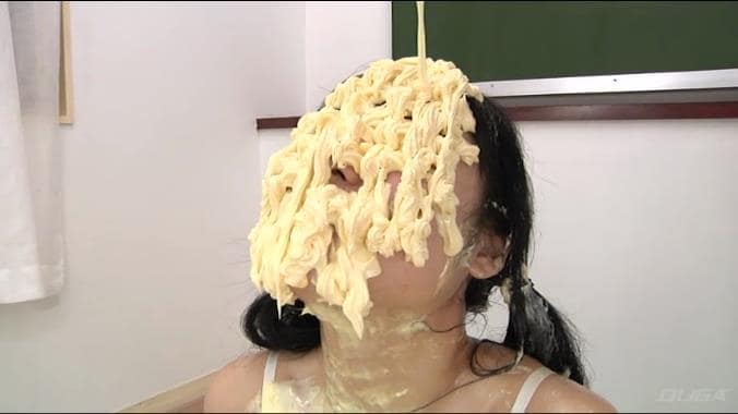 顔面マヨネーズメッシー