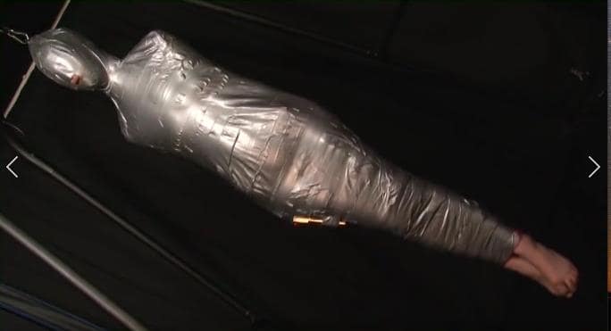 首吊りマミフィケーション