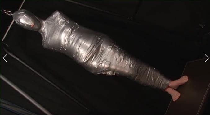 首吊りマミフィケーション