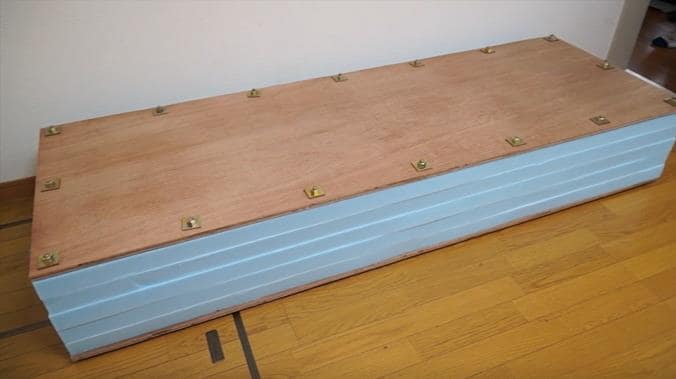 生き埋め箱埋め閉じ込め