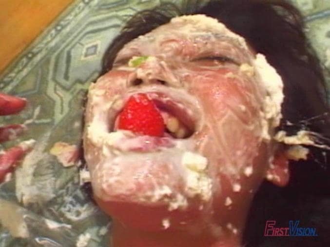 顔面生クリームメッシー