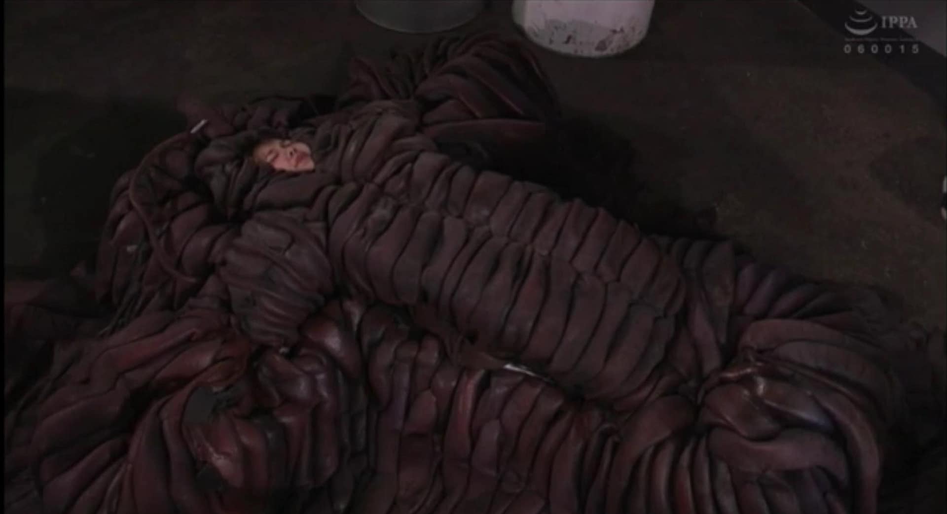 十字架磔ぶっかけ拷問