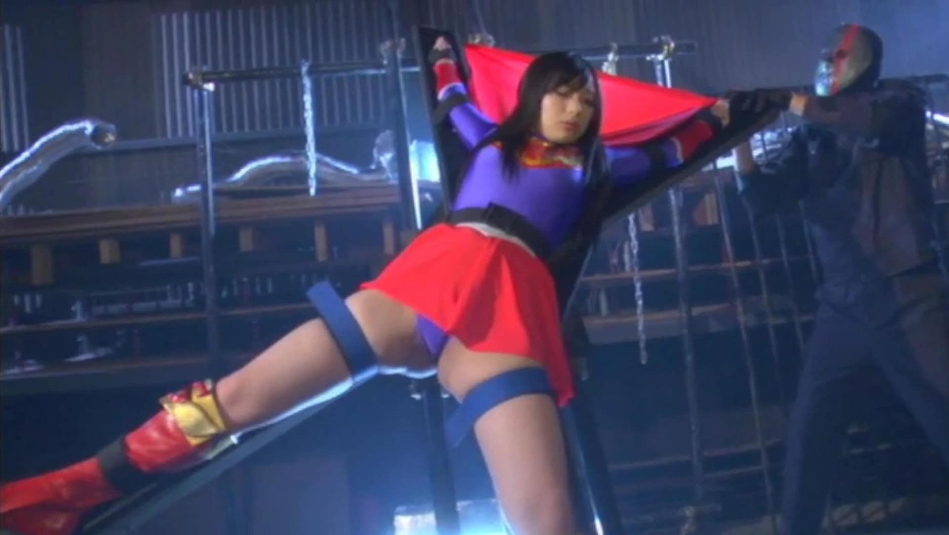 ヒロピン完全拘束拷問