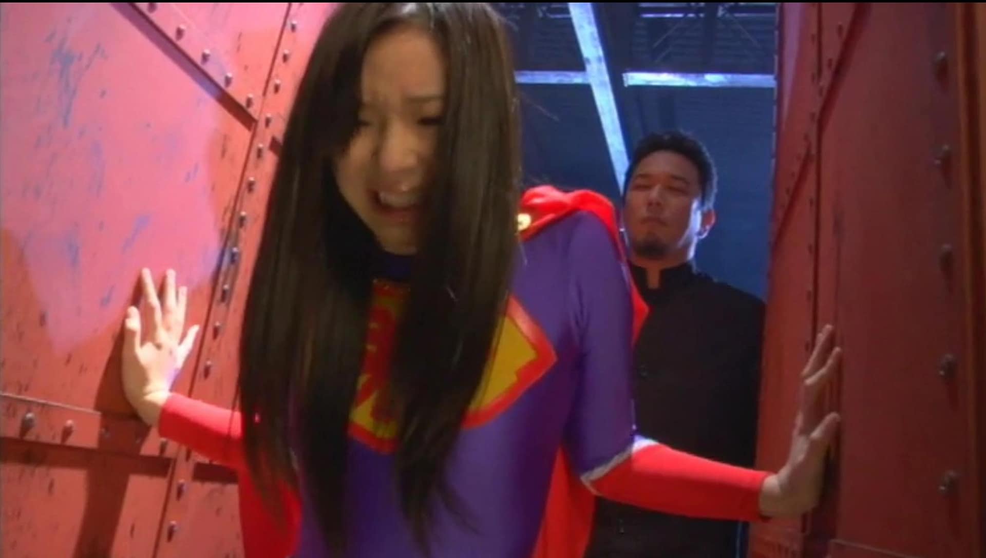 ヒロピン完全拘束拷問