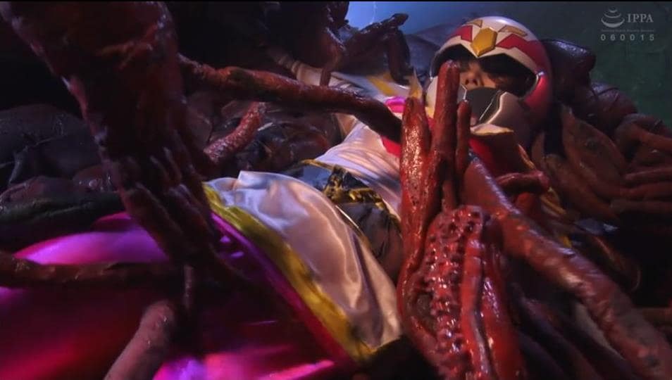 十字架磔完全拘束