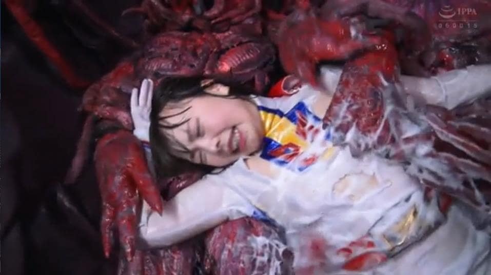 丸呑み顔面ぶっかけメッシー