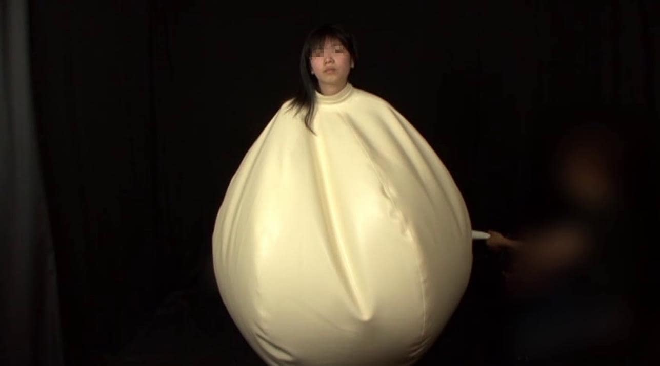 バルーン風船完全拘束