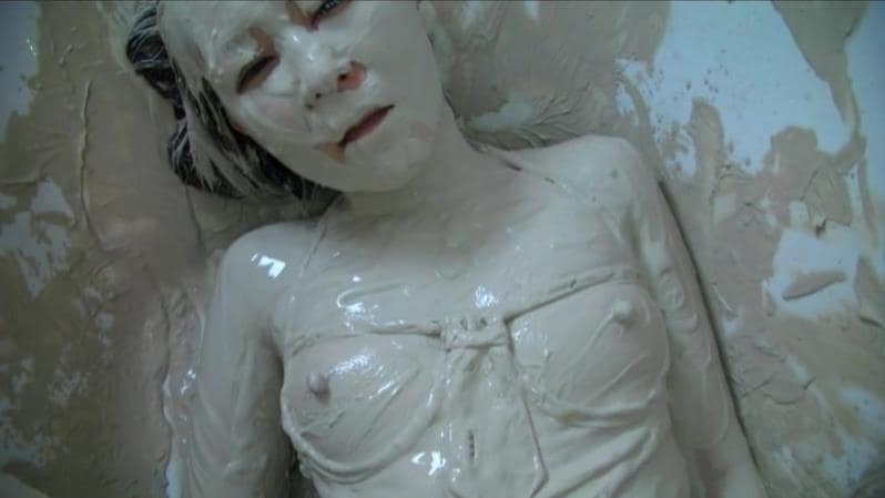 顔面ぶっかけ泥メッシー