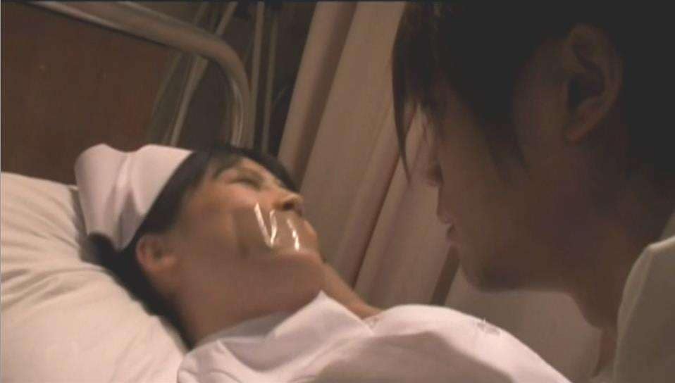 両手両足完全拘束