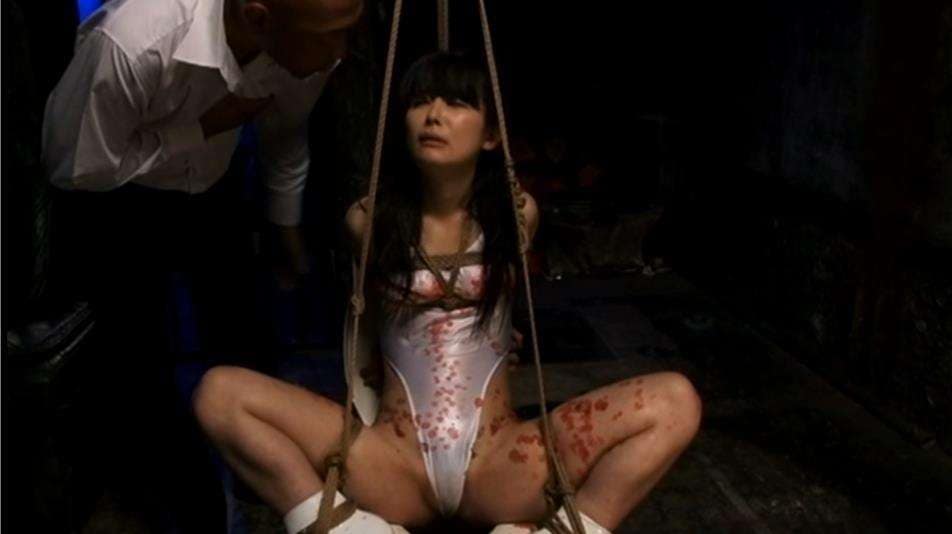 完全拘束顔面拷問