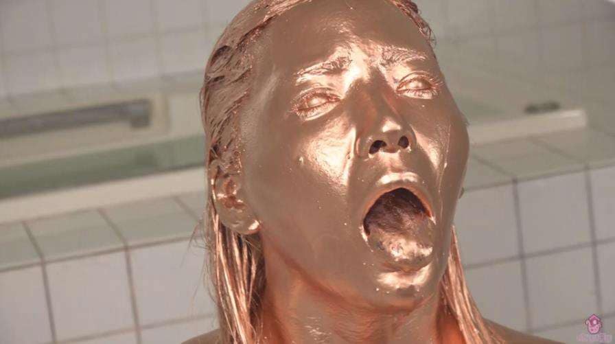 銅粉メッシー全身どろどろ